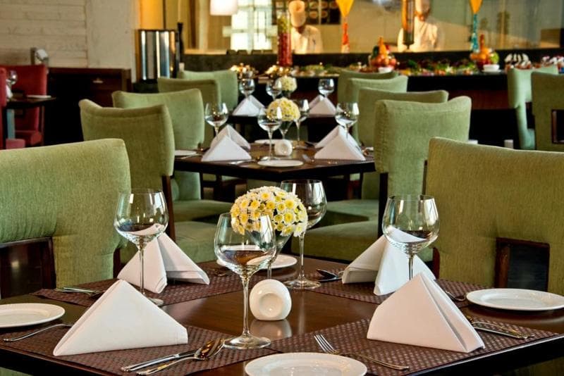 Golden Tulip Lucknow 3