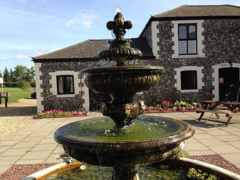 Coachhouse Hotel photo 1