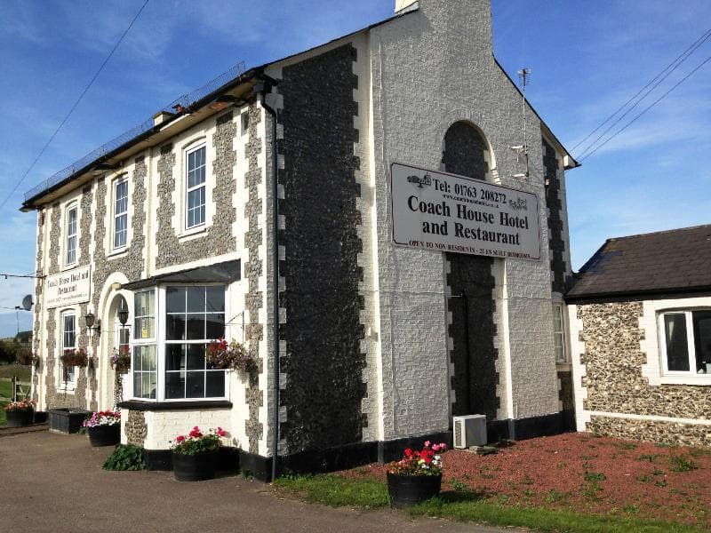 Coachhouse Hotel 5