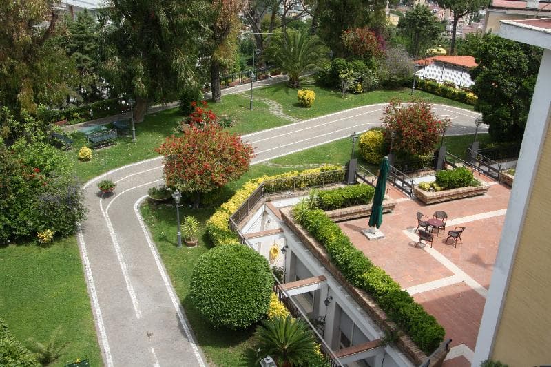 Culture Villa Capodimonte 3