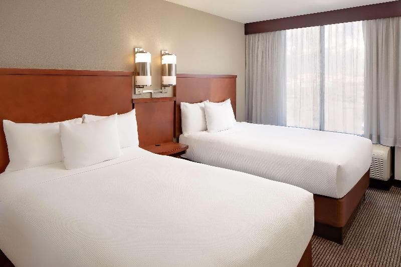 Hyatt Place Ontario/Rancho Cucamonga 4