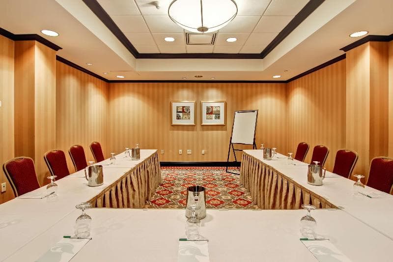 Hampton Inn by Hilton Toronto Airport Corporate Centre 4