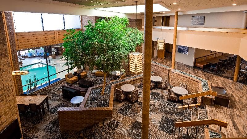 Best Western Plus Landmark Inn 3