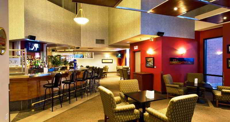 Delta Hotels Sherbrooke Conference Centre 4