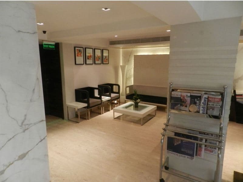 Hotel Bawa Continental 4