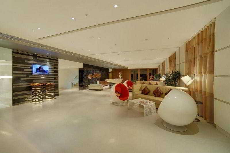 Pride Hotel Bengaluru 5