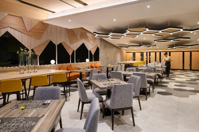 PARKROYAL Suites Bangkok 5