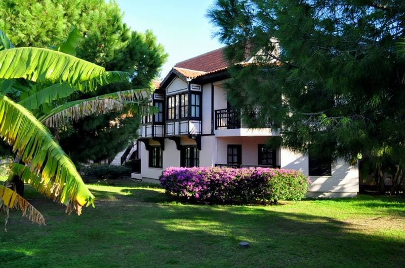 Starlight Resort Hotel 5