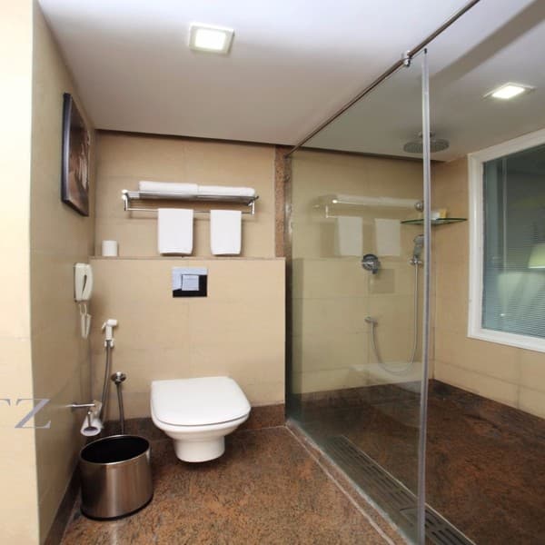 Aditya Hometel (Adults Only) 4