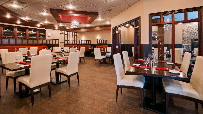 Best Western Grande Prairie Hotel & Suites 3