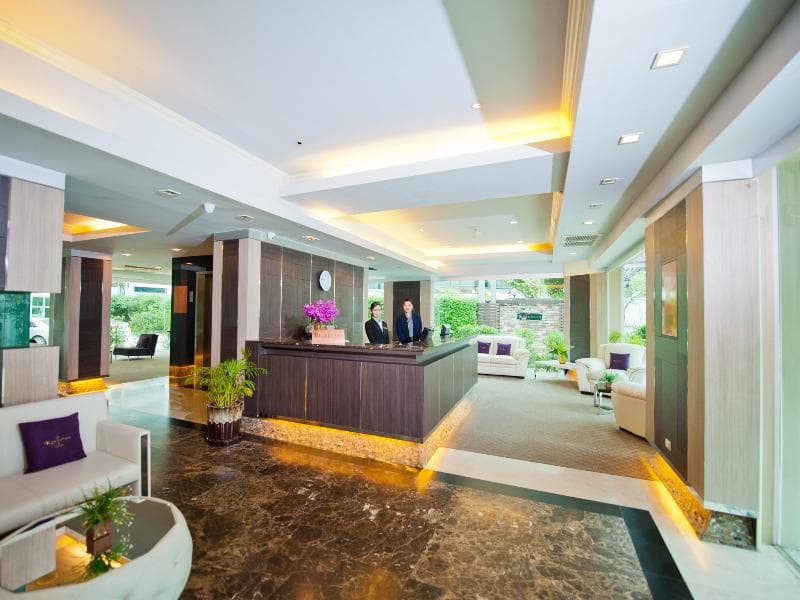 Kingston Suites 3