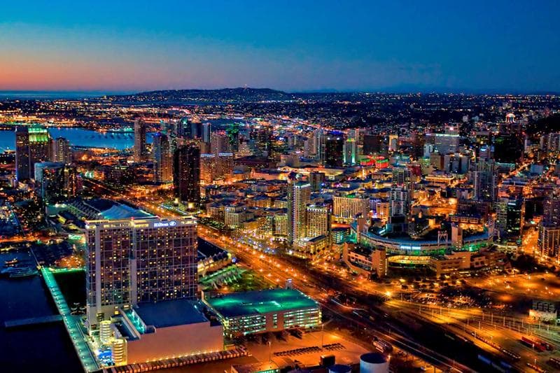 Hilton San Diego Bayfront 3
