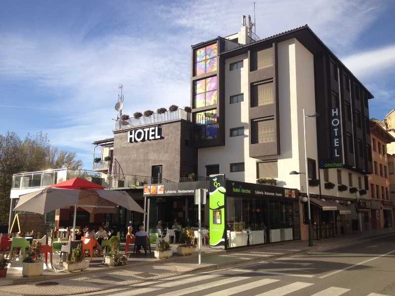 Hotel Sanchez 2