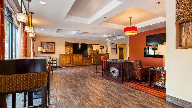 Best Western Plus Cotton Tree Inn 5