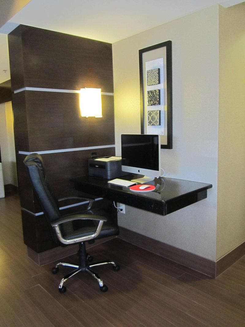 Hampton Inn Ft. Myers-Airport I-75 photo 1