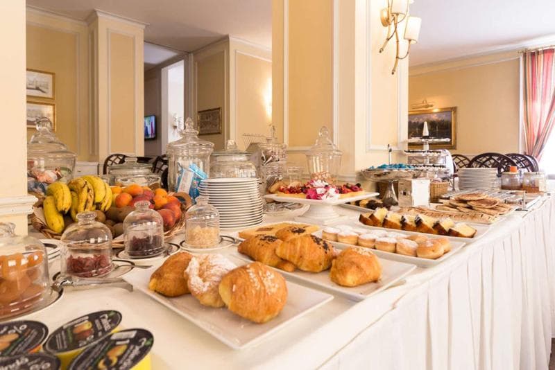 The Regency, Sure Hotel Collection by Best Western 3