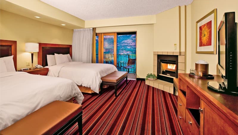 Orchards Inn photo 1