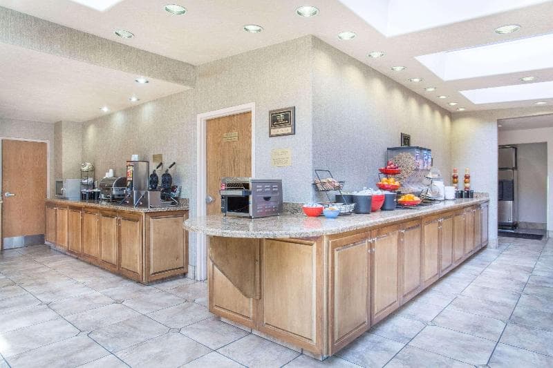 Ramada by Wyndham St. George 2