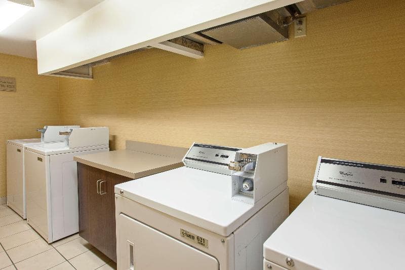 Hilton Garden Inn Monterey 5