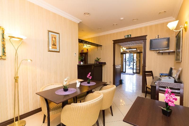 Rixwell Gertrude Hotel 5