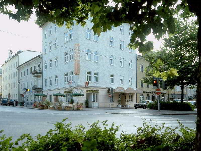 Hotel Vier Jahreszeiten main