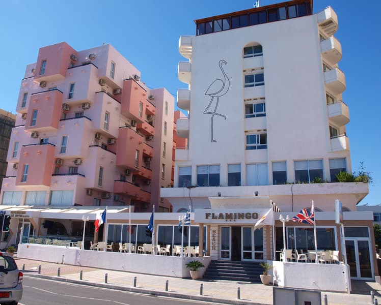 Flamingo Beach Hotel 3