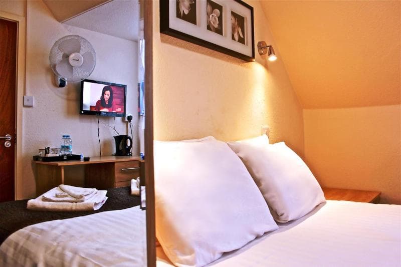 OYO Central Hotel Golders Green photo 1