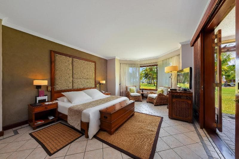 Dinarobin Beachcomber Golf Resort and Spa photo 1