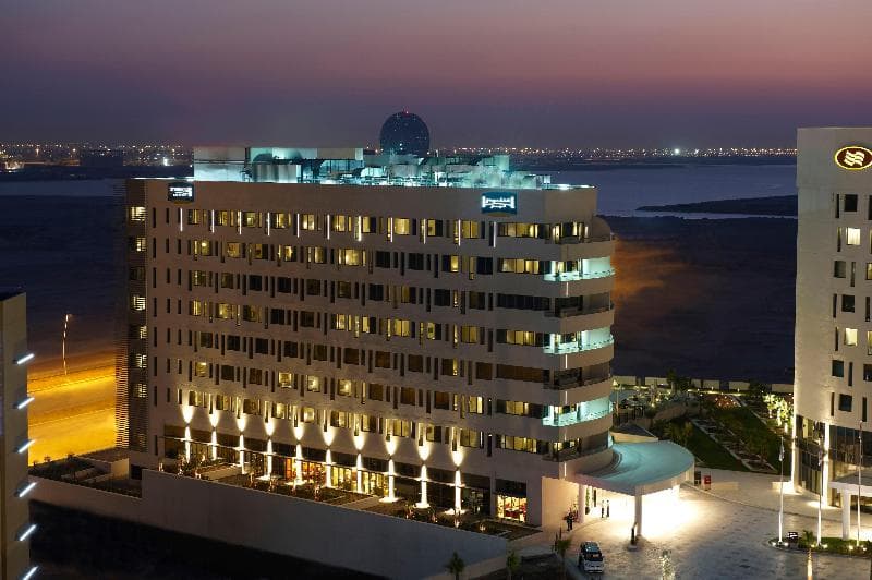 Staybridge Suites Abu Dhabi - Yas Island 5