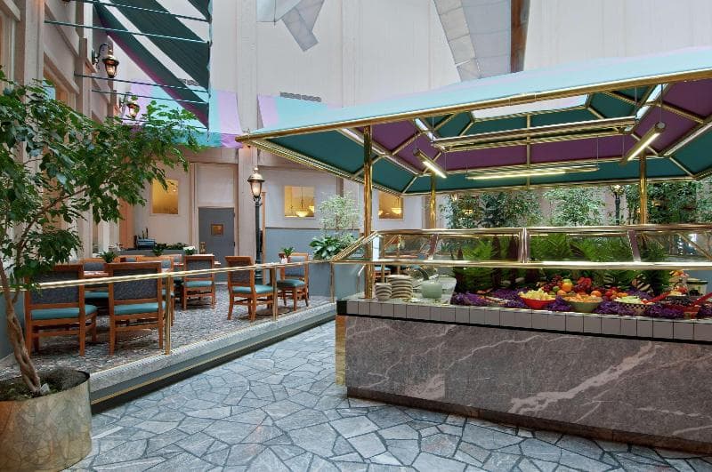 Hilton Oakland Airport 3