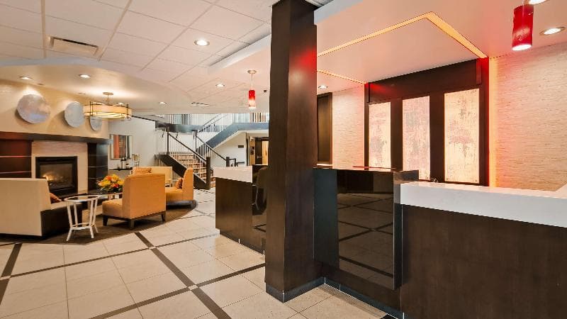 Best Western Premier Denham Inn & Suites 3