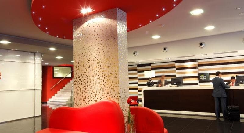 Axis Vigo 4