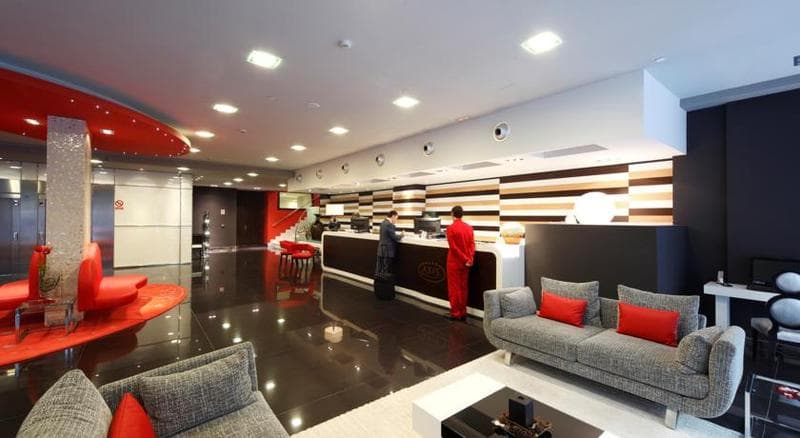 Axis Vigo 5