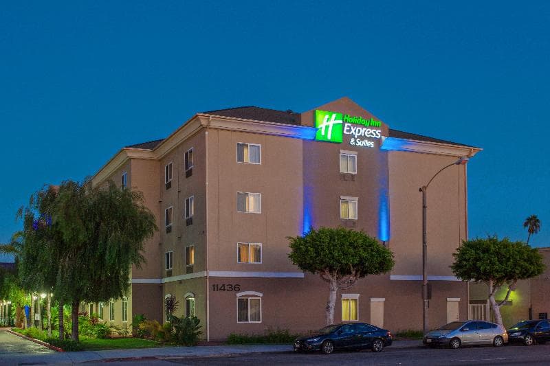 Holiday Inn Express & Suites Los Angeles Airport Hawthorne 5