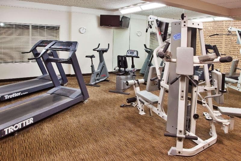 La Quinta Inn & Suites by Wyndham Greenville Haywood 2
