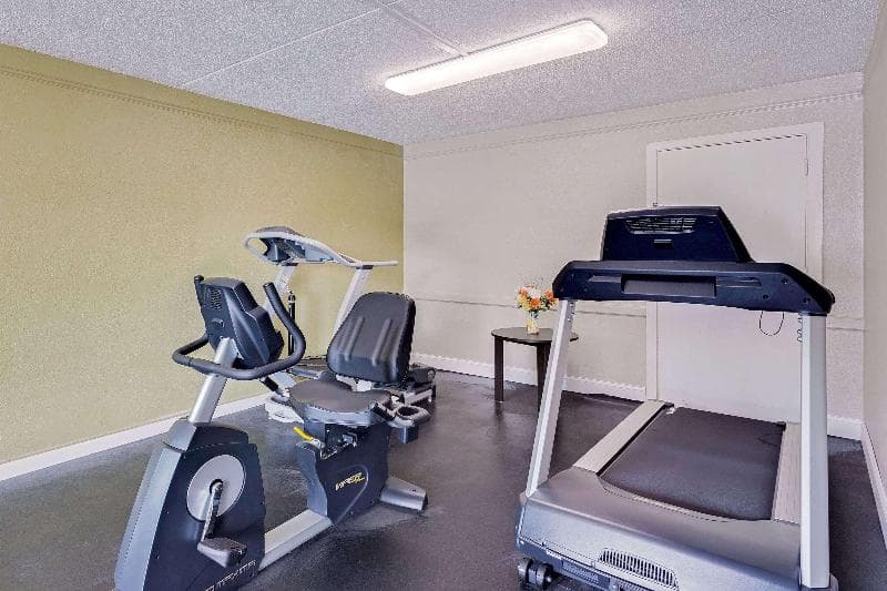 Baymont by Wyndham Jacksonville Orange Park 2