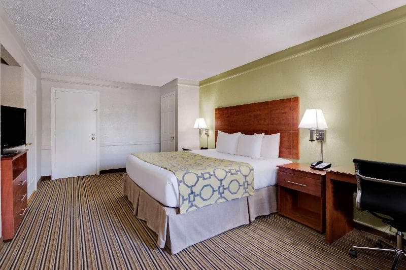 Baymont by Wyndham Jacksonville Orange Park 4