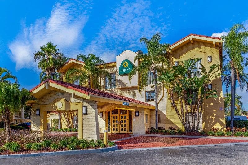 La Quinta Inn by Wyndham Tampa Bay Pinellas Park Clearwater 3