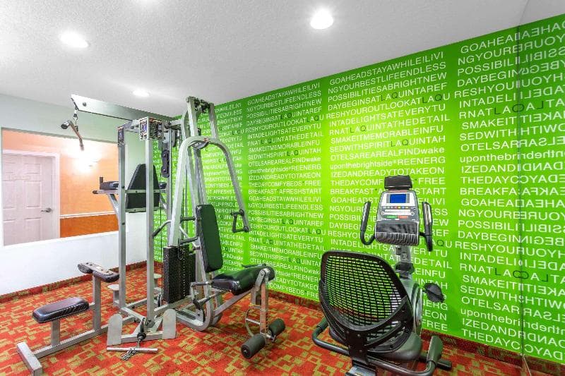 La Quinta Inn & Suites by Wyndham St. Augustine 2