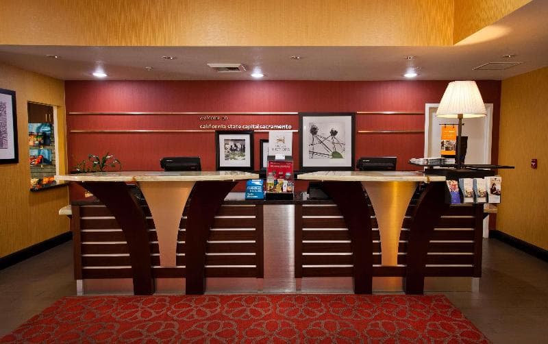 Hampton Inn & Suites Sacramento-Cal Expo 5
