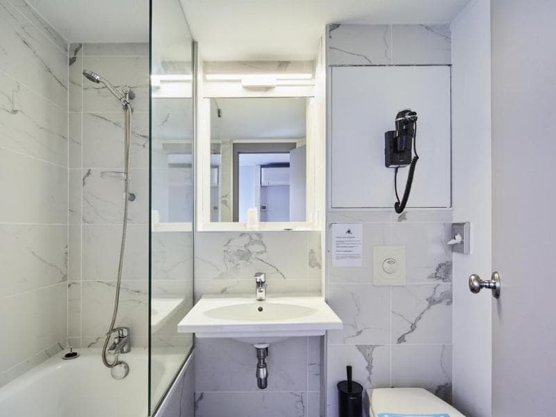 Hotel Kyriad Direct Lyon - Bron Eurexpo 3