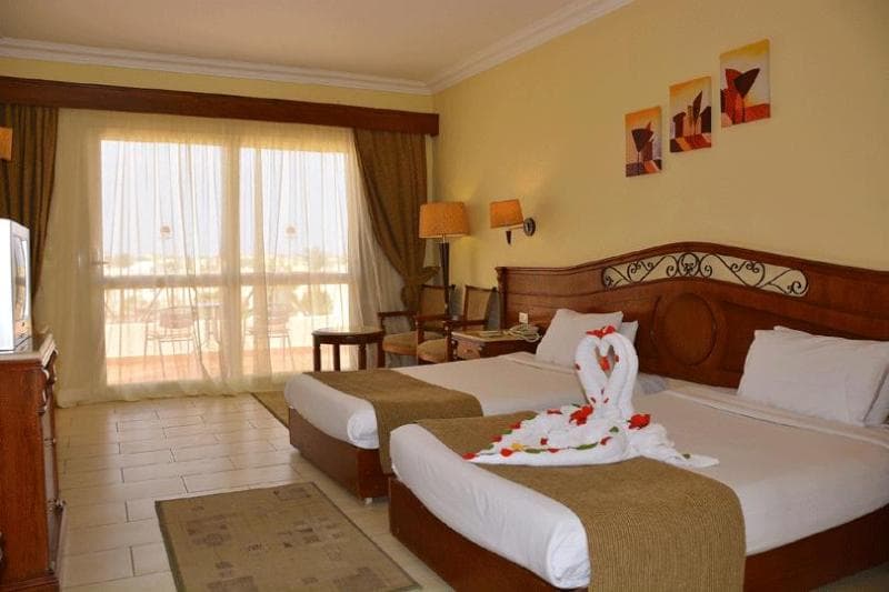Regency Plaza Aqua Park & Spa Resort 4