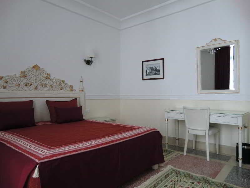 Hotel Majestic 4