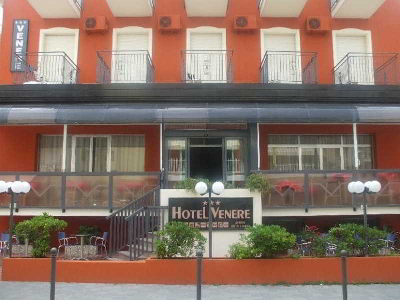 Venere main