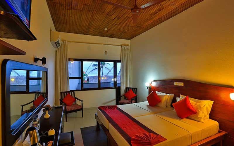 Hotel Lanka Super Corals 5