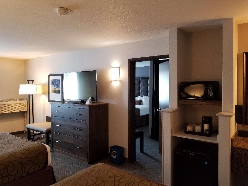 Best Western Plus Northwind Inn & Suites 3