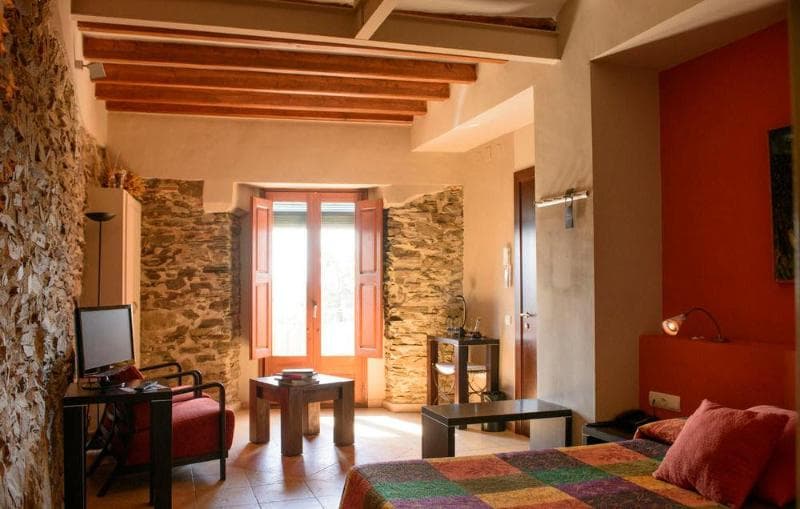Hotel Cal Llop main