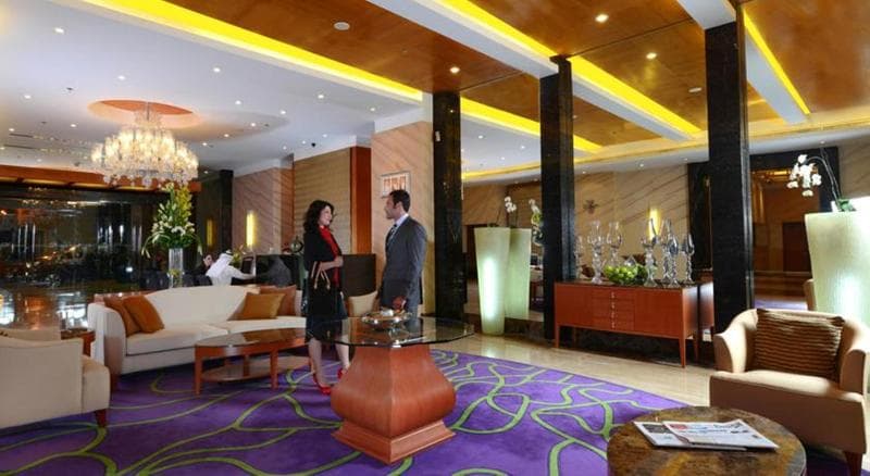 Fraser Suites Seef 5