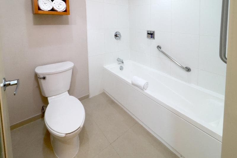 Staybridge Suites Guadalajara Expo 5