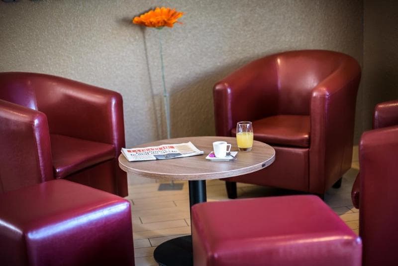 Hotel Campanile Toulouse Nord - Sesquières 3